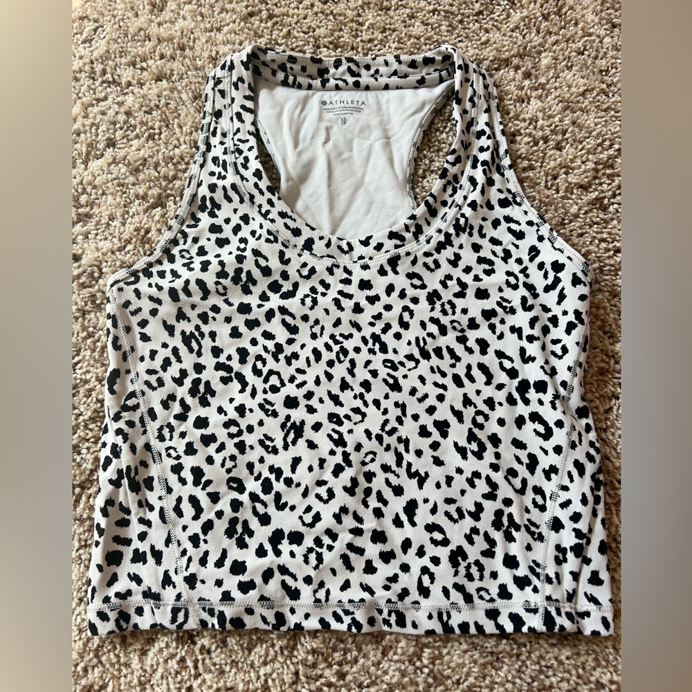 Athleta Shanti Crop size XS.